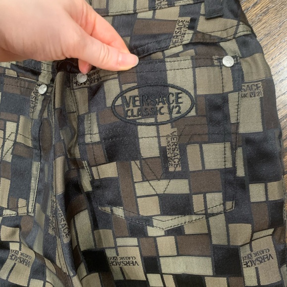 Like New Versace Vintage Women’s High Rise Pants Size 24 Made in Italy - Picture 9 of 10